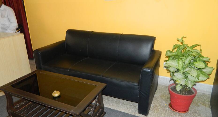 Grand Residency Guest House, Patna 3